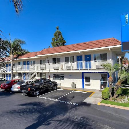 Motel 6-Long Beach, Ca - Los Angeles Eksteriør billede