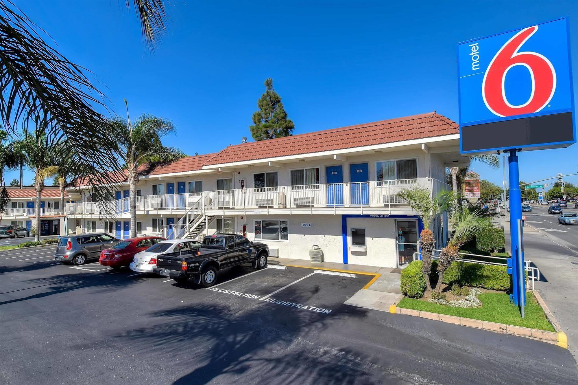 Motel 6-Long Beach, Ca - Los Angeles Eksteriør billede