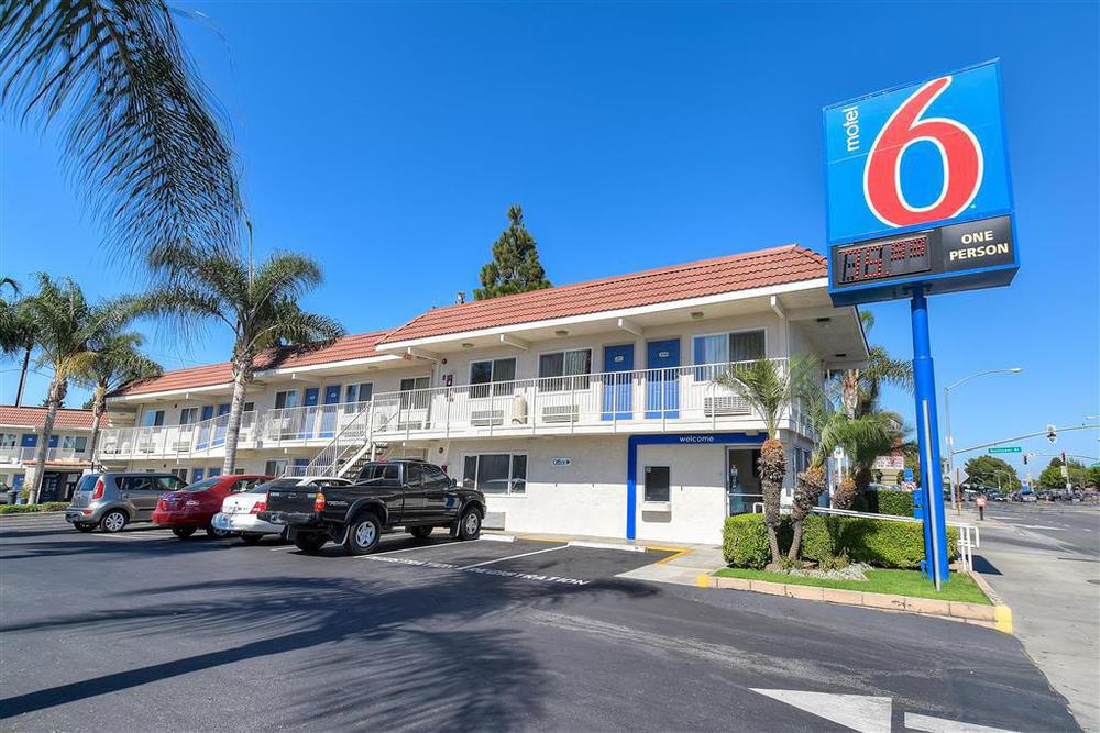 Motel 6-Long Beach, Ca - Los Angeles Eksteriør billede